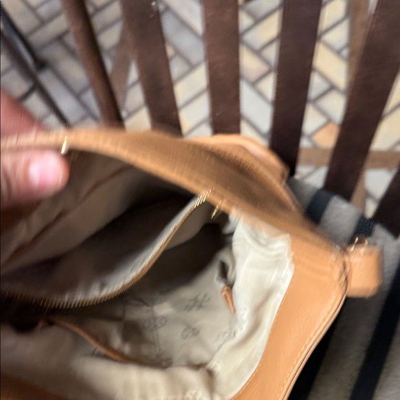 Tory Burch Brown Leather Shoulder Bag - Picture 13 of 14